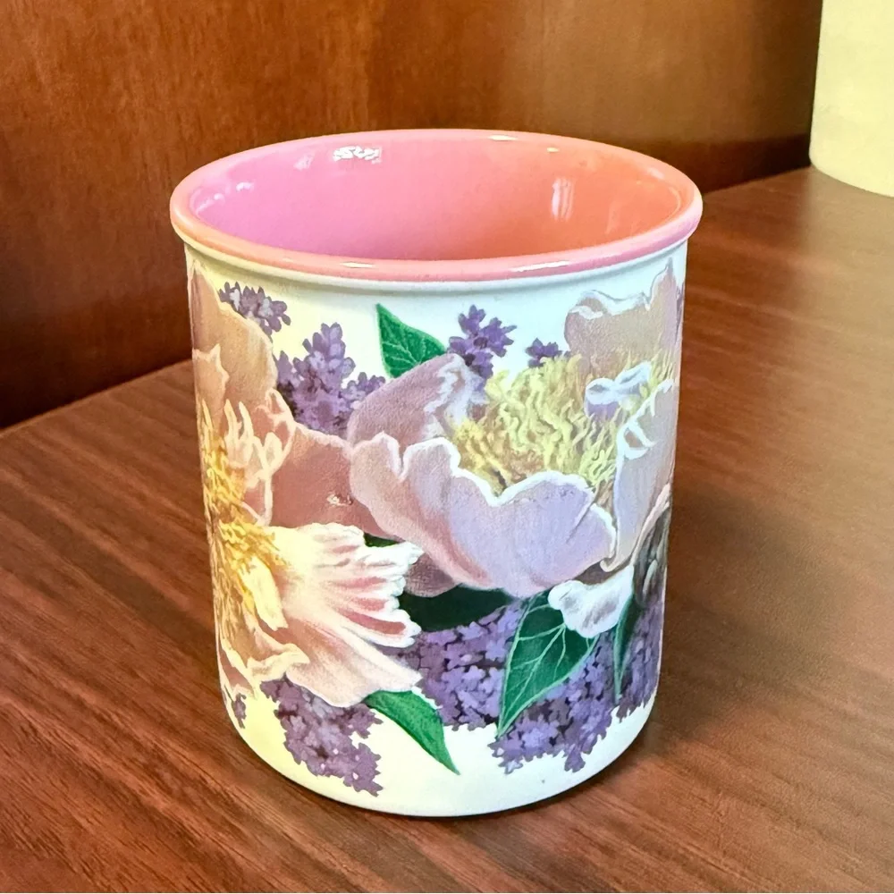 1994 Vintage Julie Inman Potpourri Designs Peonies & Lilacs Ceramic Mug, 10oz